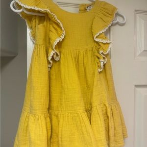 Beautiful Max studio dress for 4-year-old, 100% cotton brings the comfort!